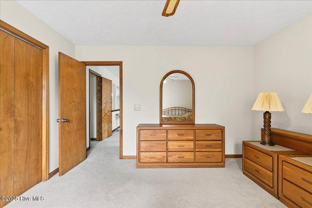 1618 Woodland Court SW, Ocean Isle Beach, NC 28469