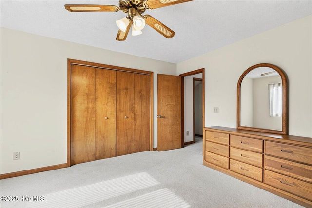 1618 Woodland Court SW, Ocean Isle Beach, NC 28469