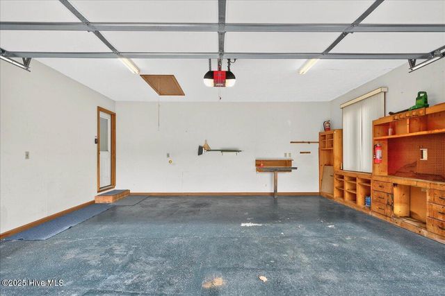 1618 Woodland Court SW, Ocean Isle Beach, NC 28469