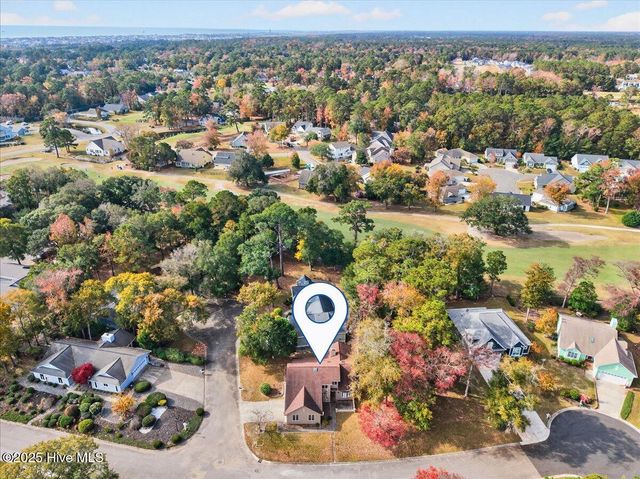 1618 Woodland Court SW, Ocean Isle Beach, NC 28469