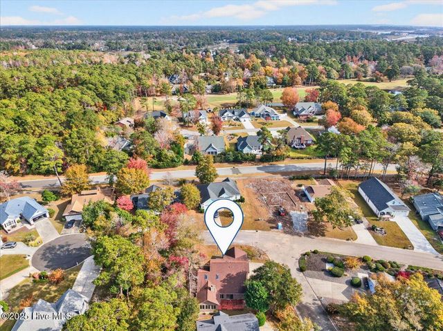 1618 Woodland Court SW, Ocean Isle Beach, NC 28469