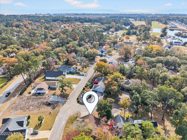 1618 Woodland Court SW, Ocean Isle Beach, NC 28469