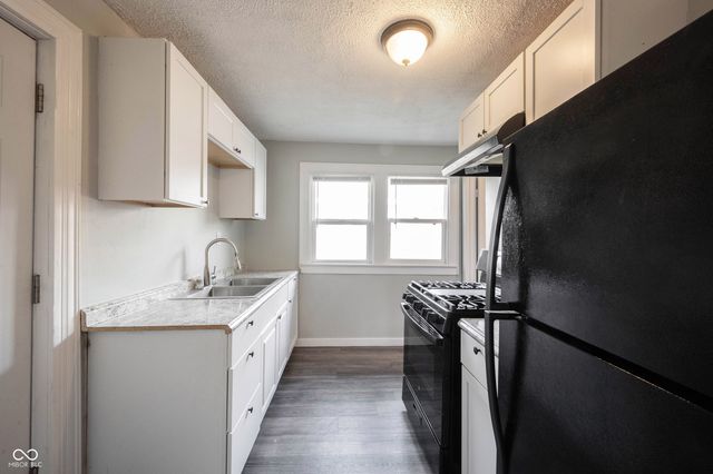 3907 Hoyt Avenue, Indianapolis, IN 46203