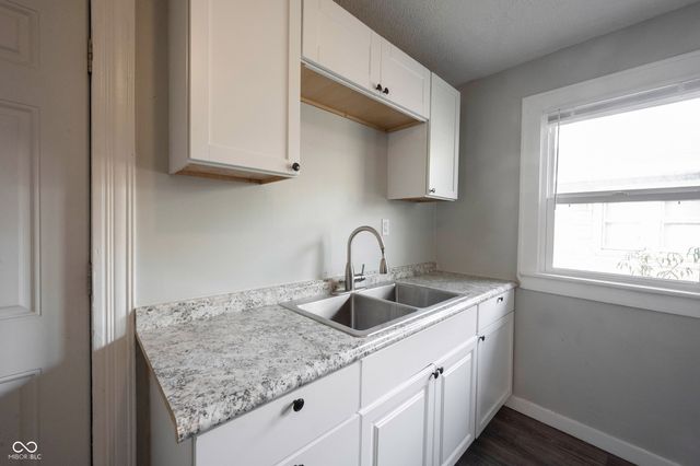 3907 Hoyt Avenue, Indianapolis, IN 46203