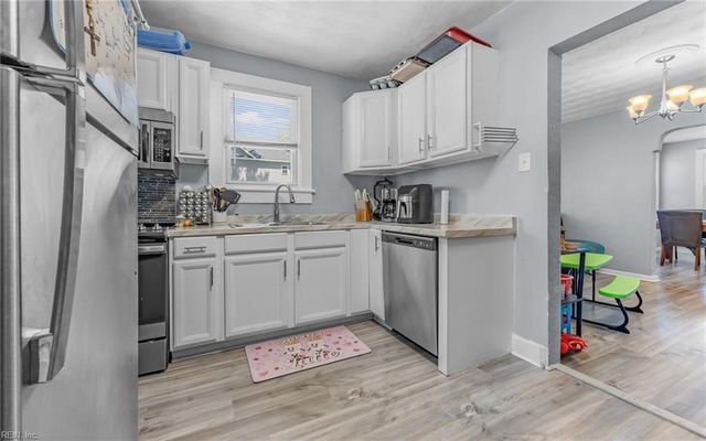 2100 Nashville AVE, Portsmouth, VA 23704