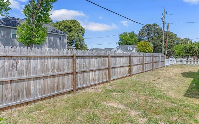 2100 Nashville AVE, Portsmouth, VA 23704