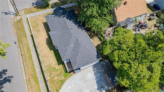 2100 Nashville AVE, Portsmouth, VA 23704