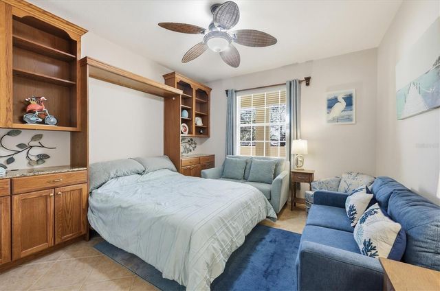 980 COOPER STREET 201, Venice, FL 34285