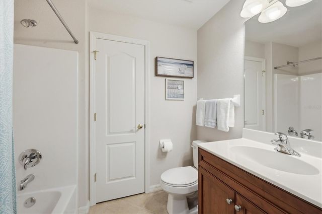 980 COOPER STREET 201, Venice, FL 34285