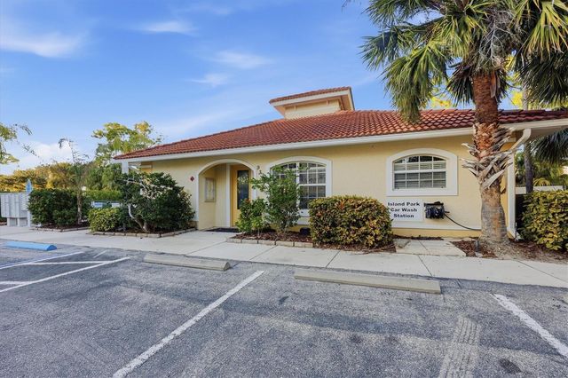 980 COOPER STREET 201, Venice, FL 34285