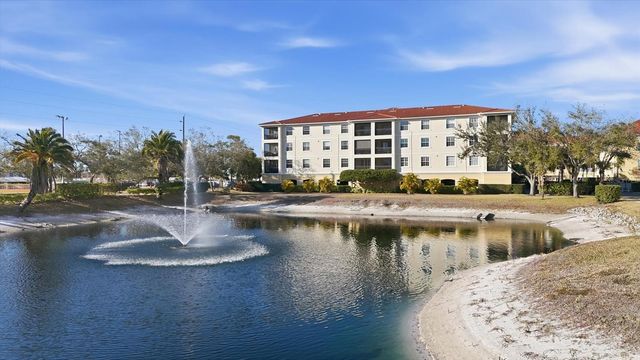 980 COOPER STREET 201, Venice, FL 34285