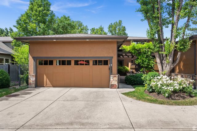 4702 S MILLRACE LN, Salt Lake City, UT 84107