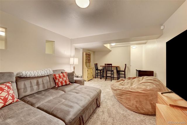 2939 S Lansing Way, Aurora, CO 80014