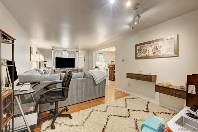2939 S Lansing Way, Aurora, CO 80014