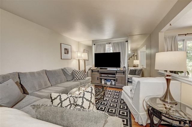 2939 S Lansing Way, Aurora, CO 80014