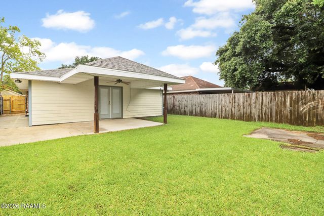 106 Darteze Drive, Lafayette, LA 70508