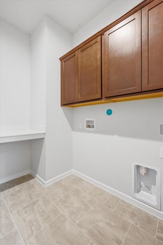 2830 Ametrine Drive, Iowa Colony, TX 77583