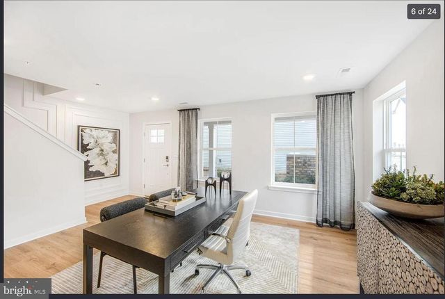 32 ANDERSON DR, Bridgeport, PA 19405