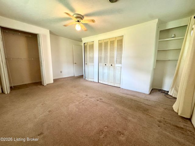 7520 Saint Andrews Church Rd, Louisville, KY 40214