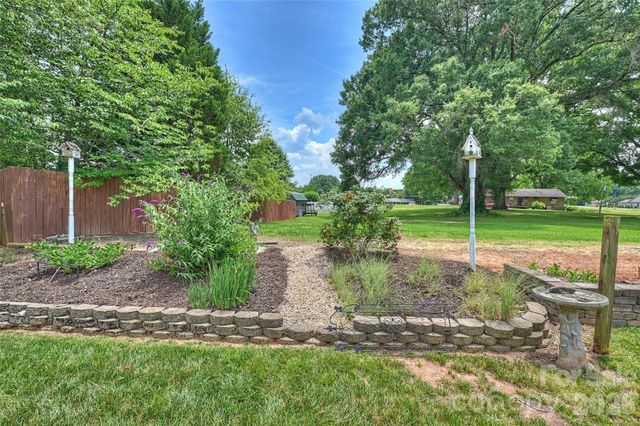 315 Wendover Drive, Locust, NC 28097