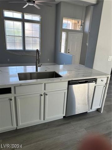 1452 Bourne Valley Court, Las Vegas, NV 89123