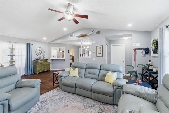 1602 LANSFIELD AVENUE, Deltona, FL 32738