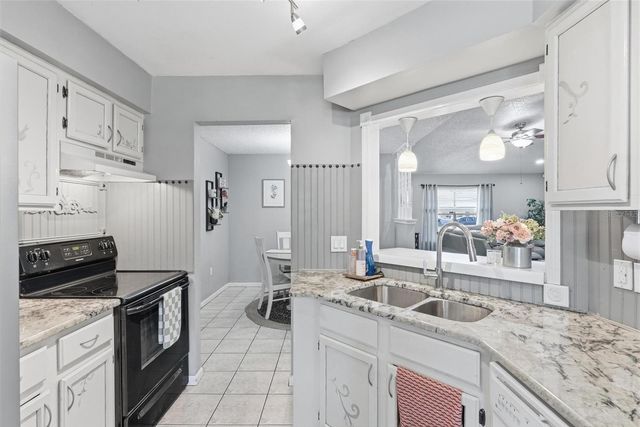 1602 LANSFIELD AVENUE, Deltona, FL 32738