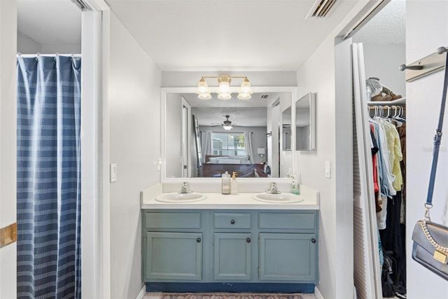 1602 LANSFIELD AVENUE, Deltona, FL 32738