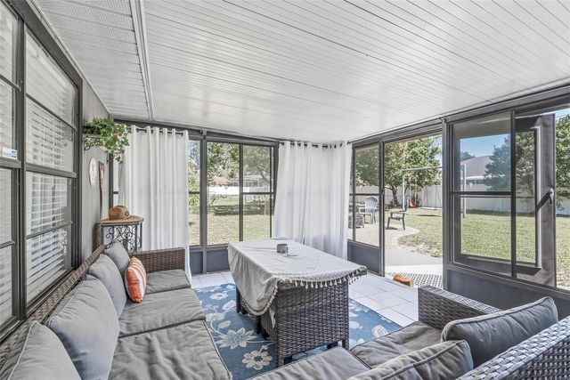 1602 LANSFIELD AVENUE, Deltona, FL 32738