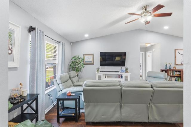 1602 LANSFIELD AVENUE, Deltona, FL 32738