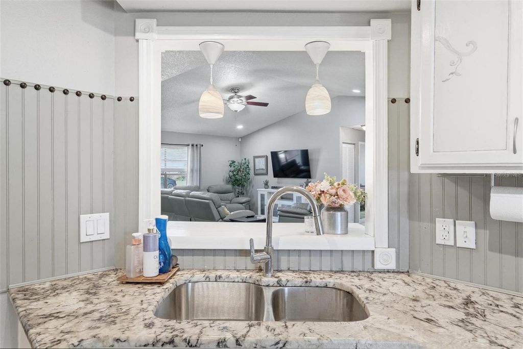 Image 21 of property listing at 1602 LANSFIELD AVENUE, Deltona, FL 32738