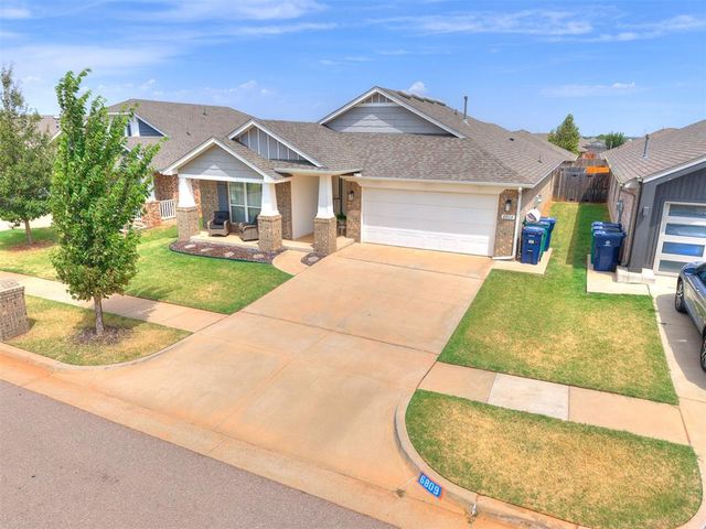 6809 NW 155th Street, Edmond, OK 73013