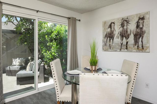 10661 King Phillip, Santee, CA 92071