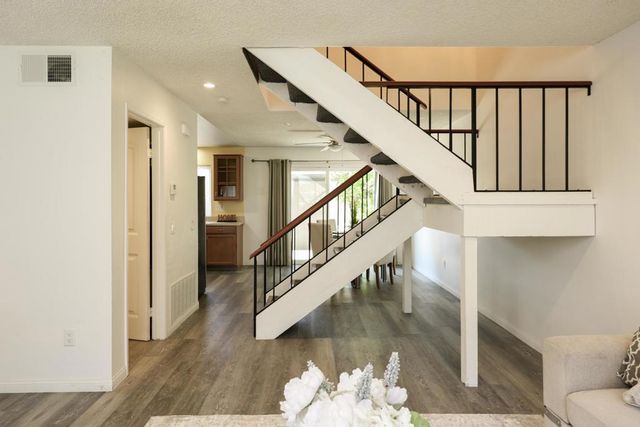 10661 King Phillip, Santee, CA 92071