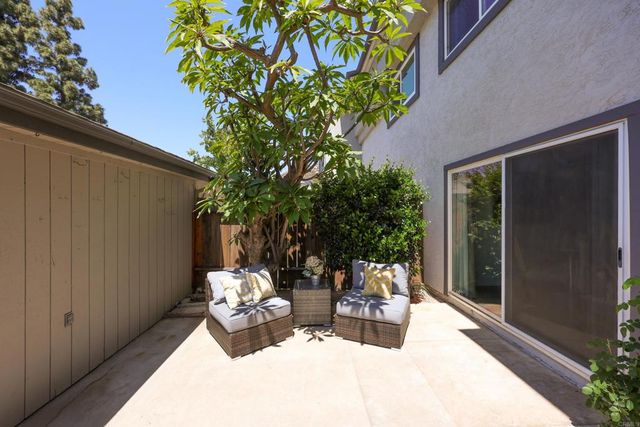 10661 King Phillip, Santee, CA 92071