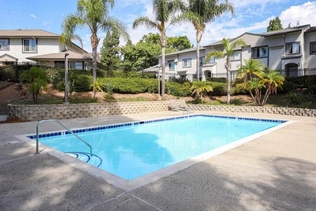 10661 King Phillip, Santee, CA 92071