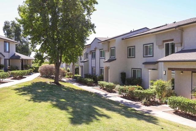10661 King Phillip, Santee, CA 92071