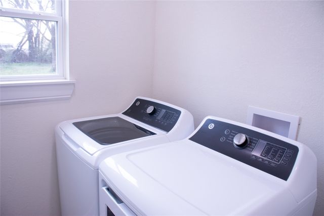 1503 County Road 3385, Saltillo, TX 75478