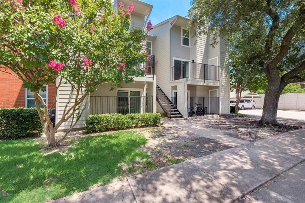 6900 Skillman Street 101, Dallas, TX 75231