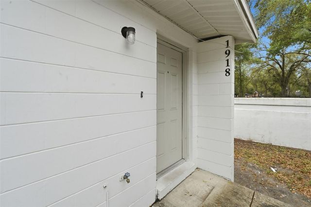 1912-1918 CRYSTAL GROVE DRIVE, Lakeland, FL 33801