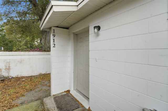 1912-1918 CRYSTAL GROVE DRIVE, Lakeland, FL 33801