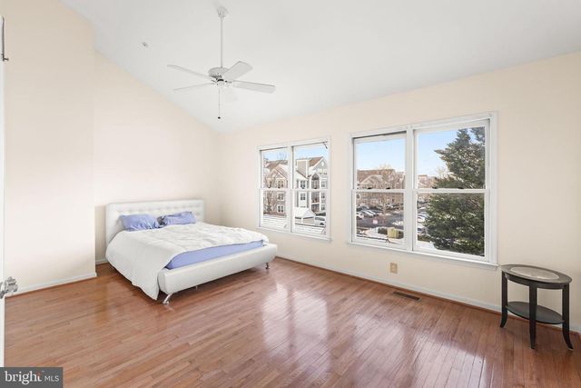 596 CHESTERTOWN ST, Gaithersburg, MD 20878