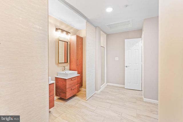 596 CHESTERTOWN ST, Gaithersburg, MD 20878