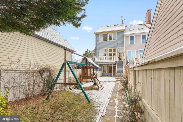 596 CHESTERTOWN ST, Gaithersburg, MD 20878