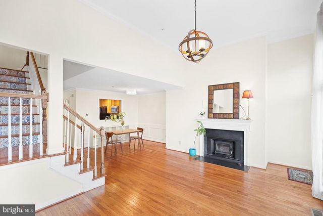 596 CHESTERTOWN ST, Gaithersburg, MD 20878