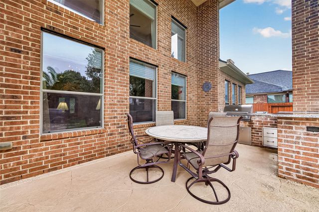 2414 Fairbreeze Drive, Katy, TX 77494