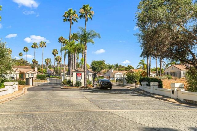 2218 Galvani Lane, Vista, CA 92084