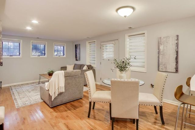 4212 N ASHLAND Avenue GS, Chicago, IL 60613