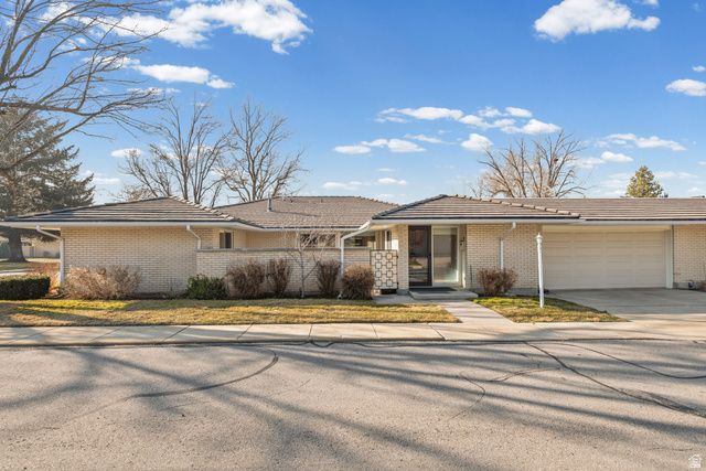 1951 E 5150 S, Salt Lake City, UT 84117