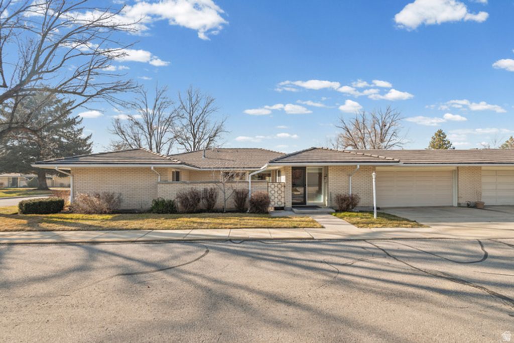 1951 E 5150 S, Salt Lake City, UT 84117